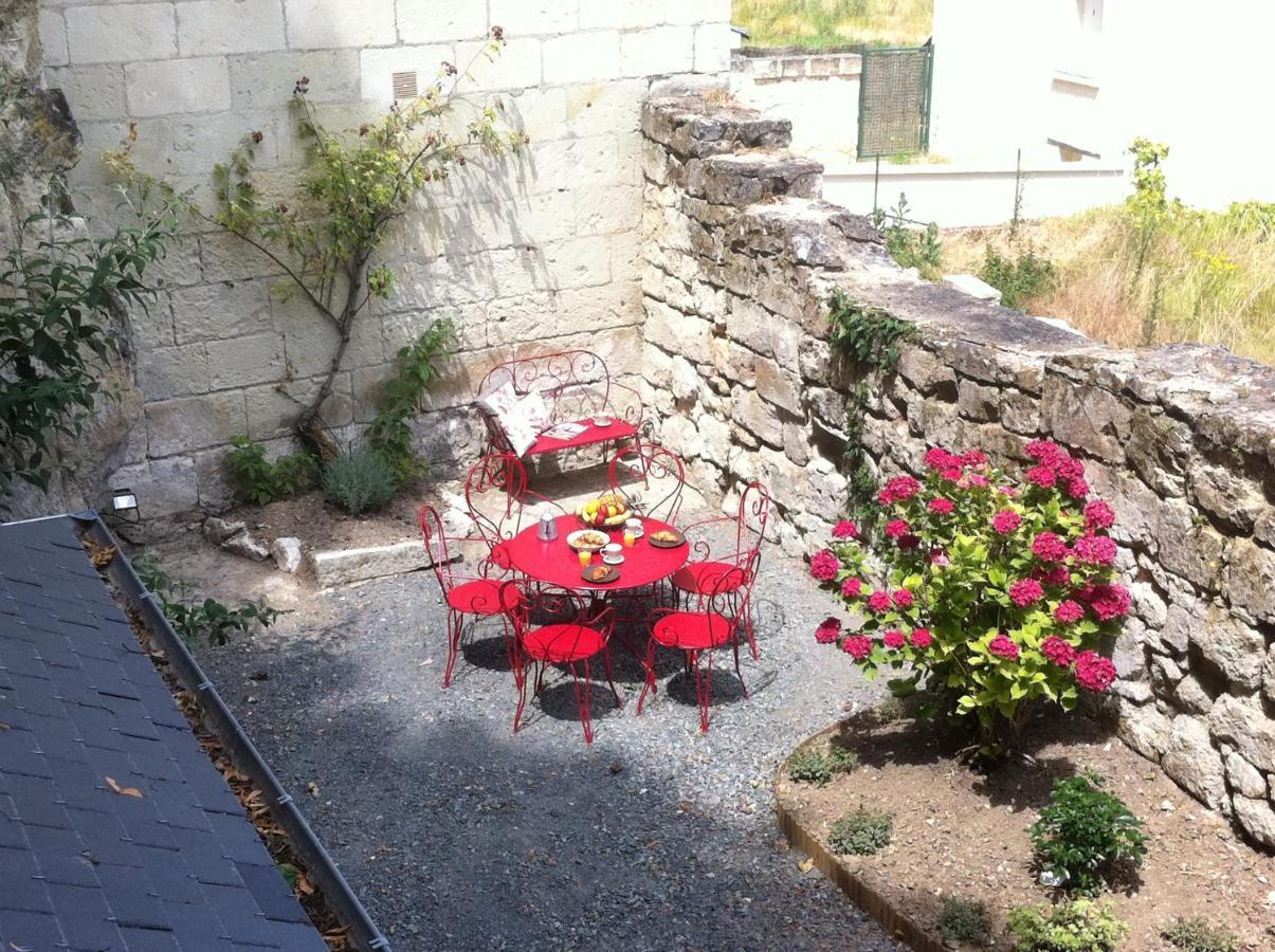 Villa L'Escale Troglo Au Bord De La Loire Souzay-Champigny Esterno foto