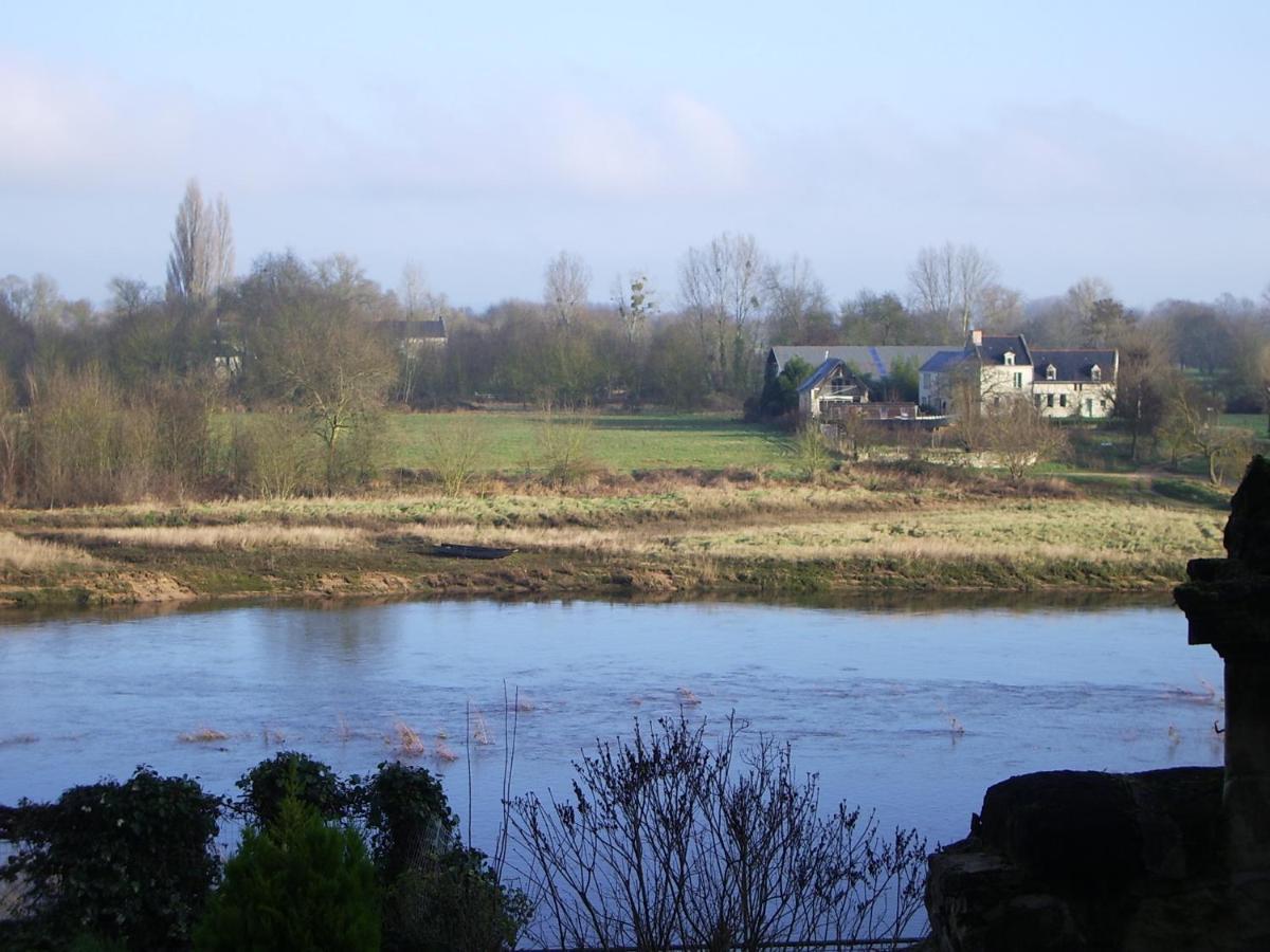 Villa L'Escale Troglo Au Bord De La Loire Souzay-Champigny Esterno foto